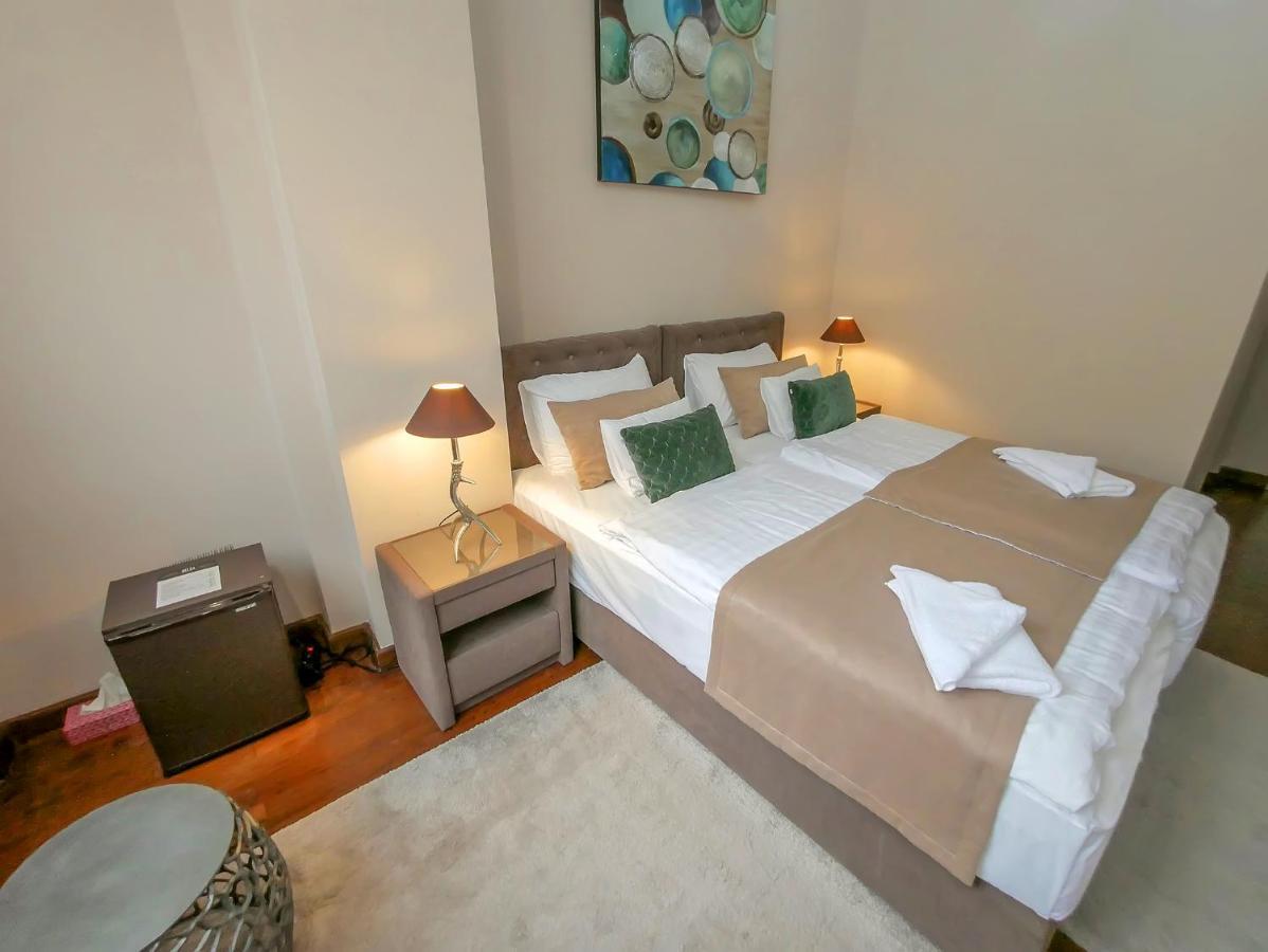Hotel Belga Boutique Panzio Debreczyn Zewnętrze zdjęcie