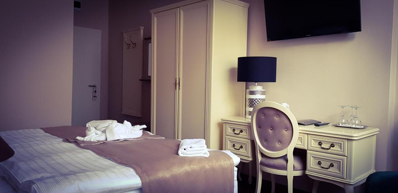 Hotel Belga Boutique Panzio Debreczyn Zewnętrze zdjęcie